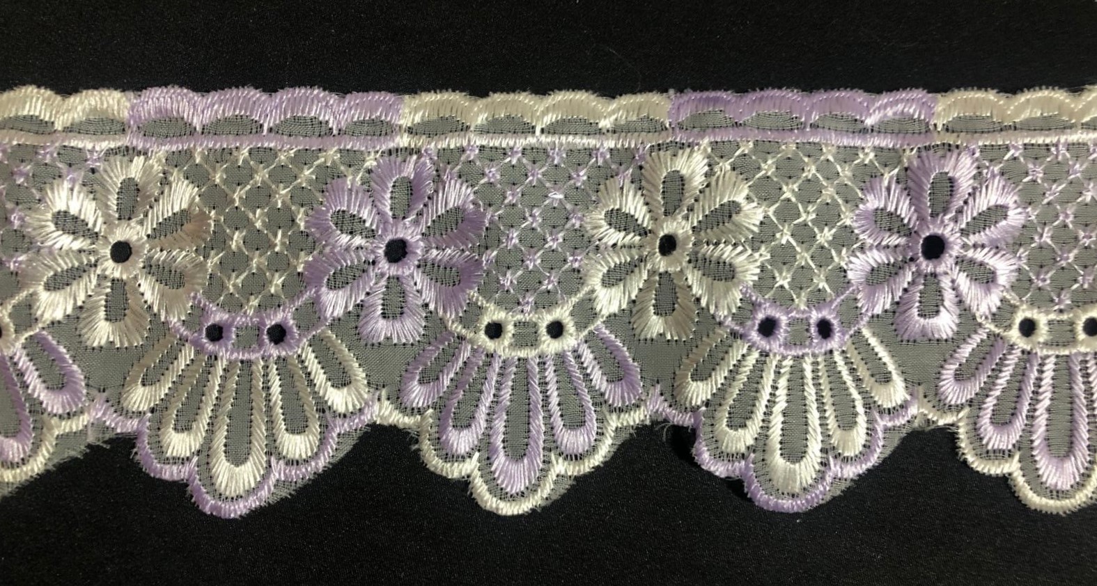 FİSTO LİLA BEYAZ EBRULİ