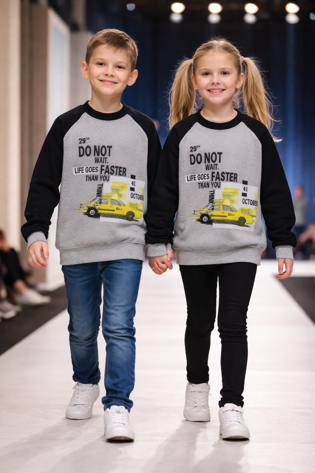 SİYAH REGLAN KOL GARNİLİ GRİ TEK ÜST