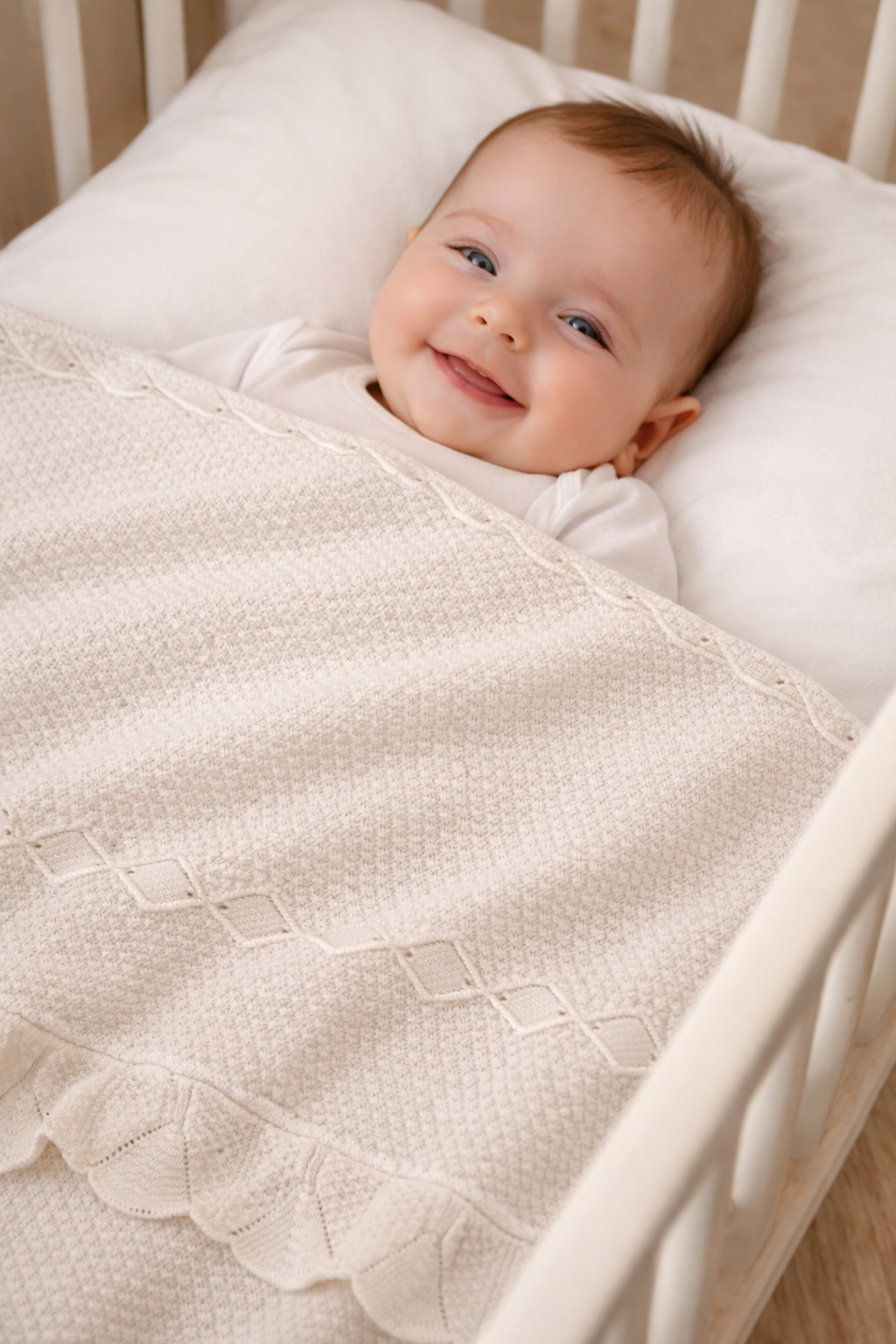 BEYAZ TRİKO BATTANİYE