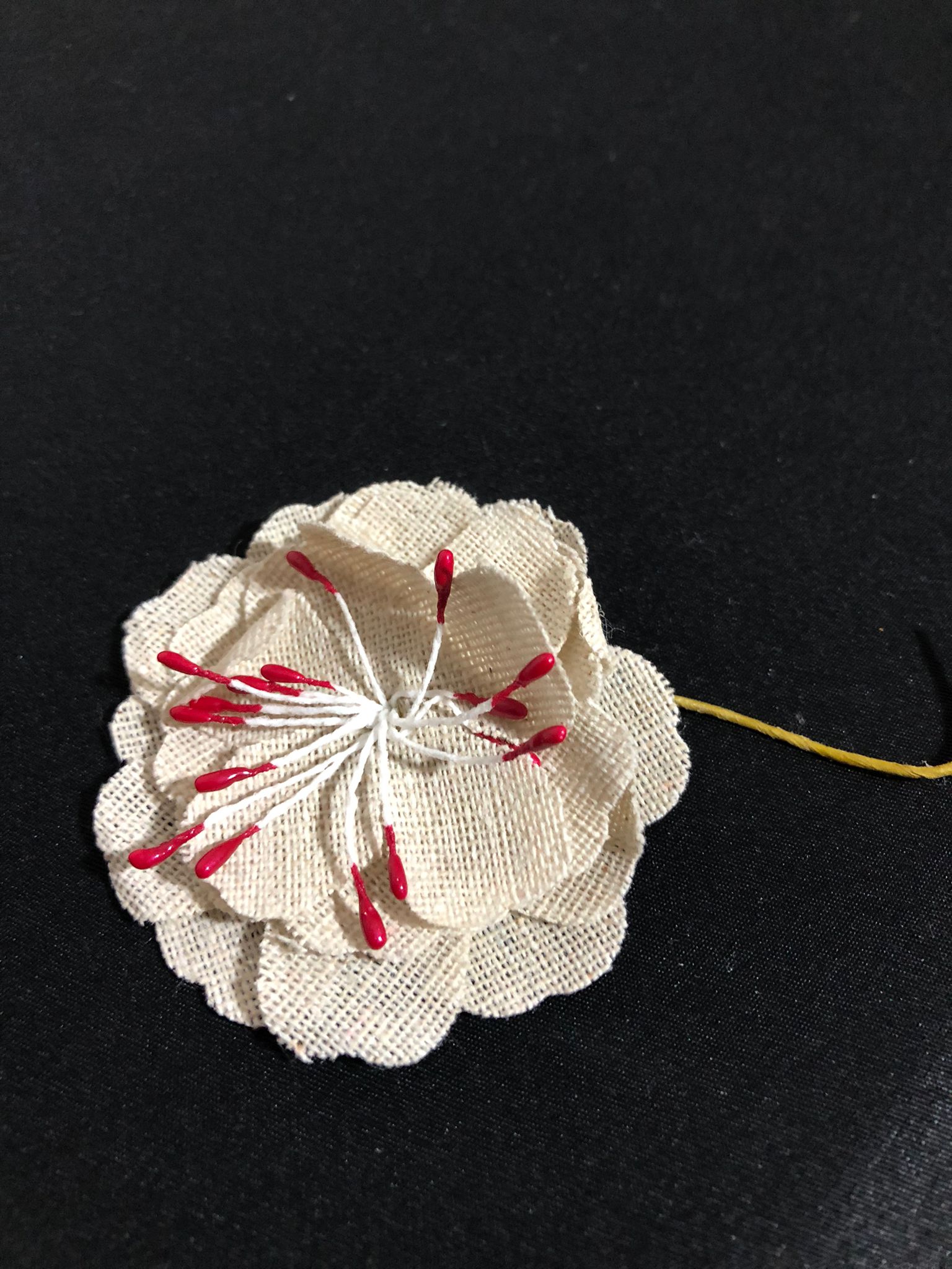 KAHVERENGİ ÇİÇEK