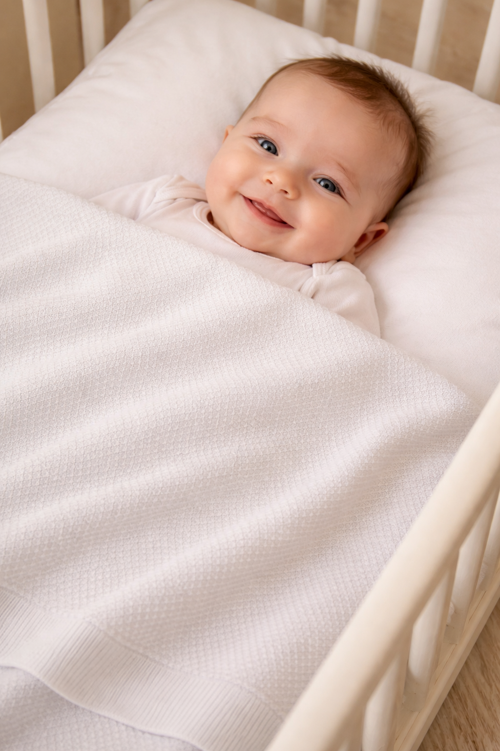 BEYAZ TRİKO BATTANİYE