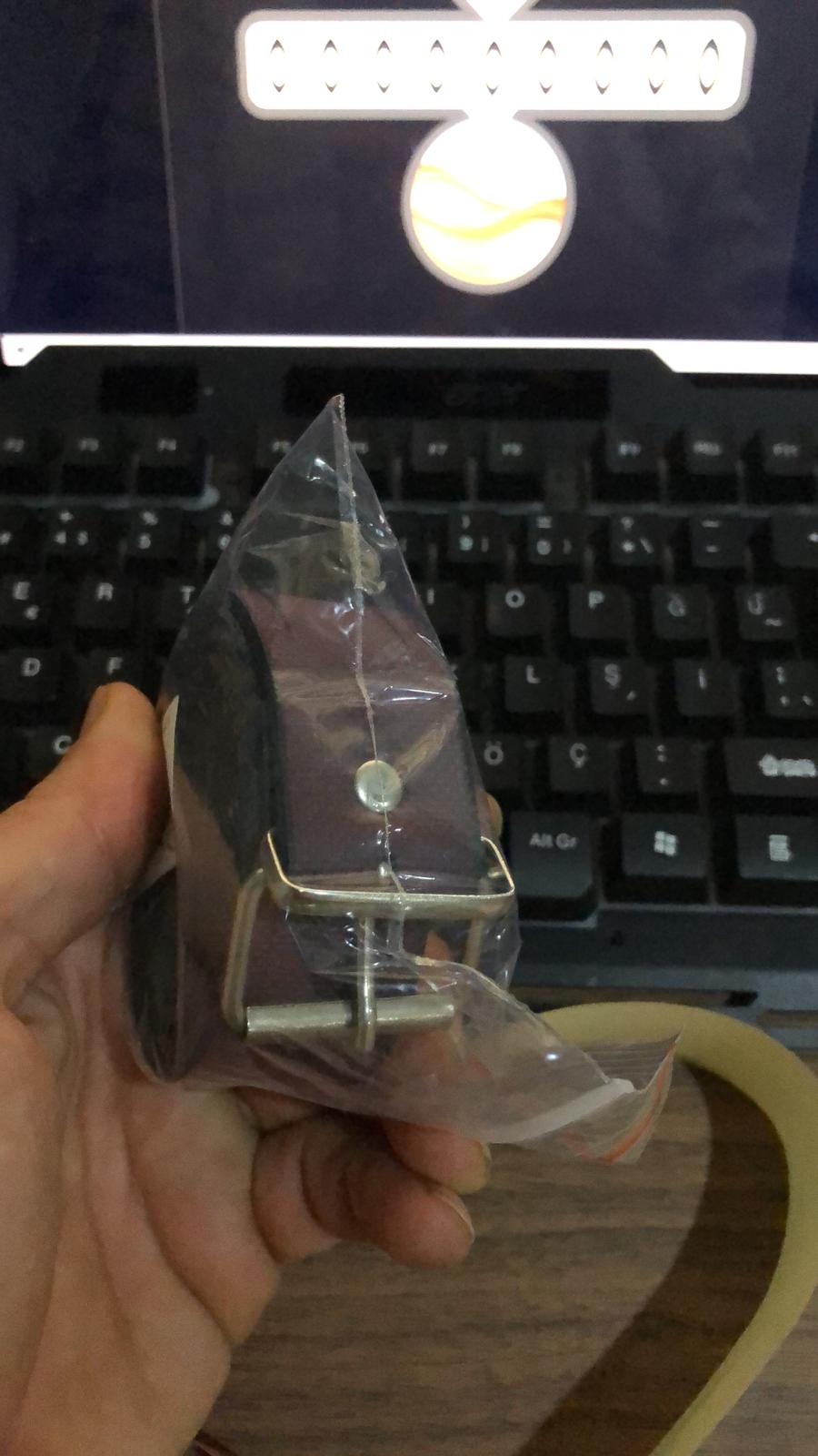 DOKULU BORDO DERİ KEMER